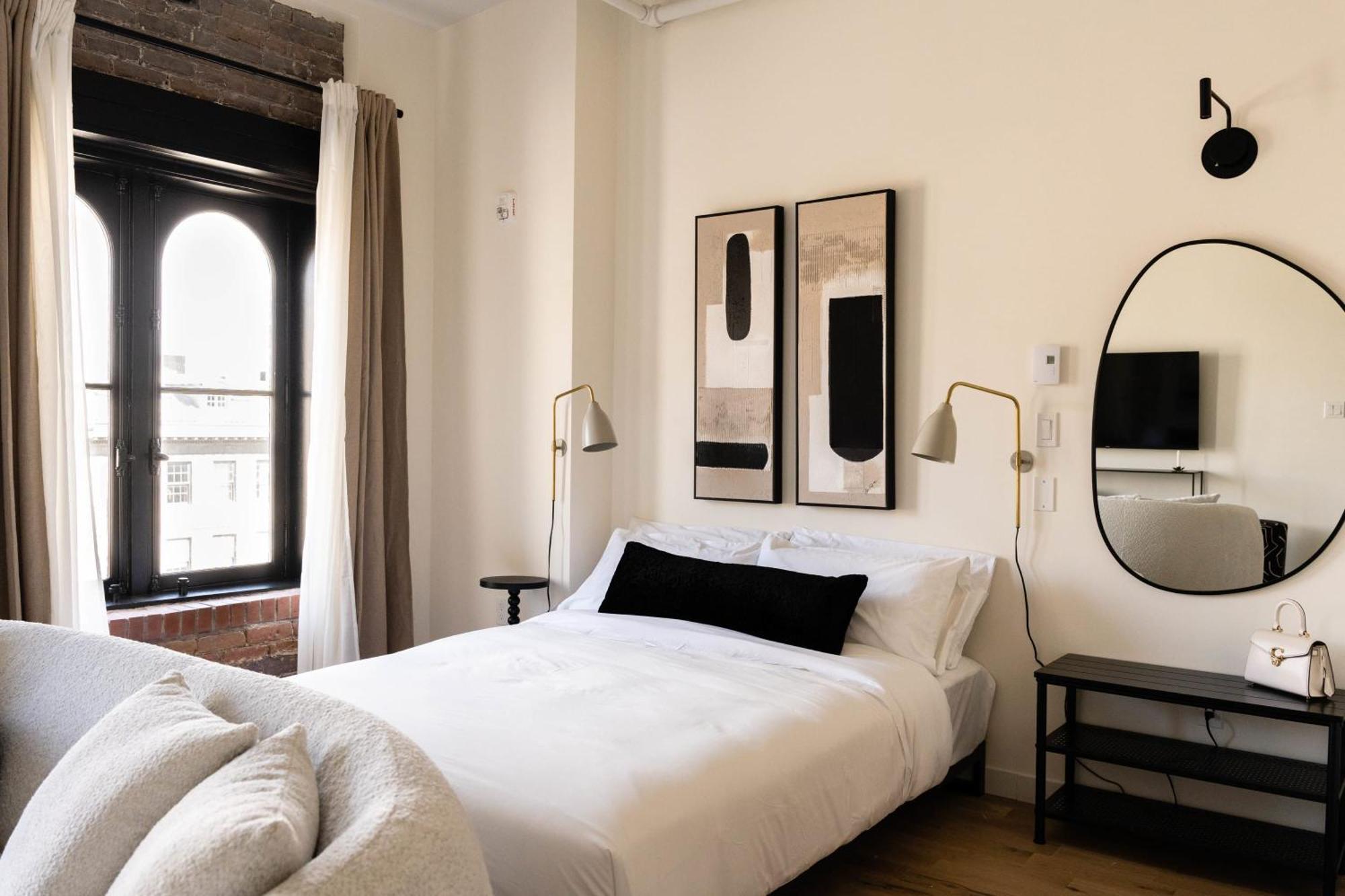 Maison Place Jacques-Cartier By Luxury In Transit มอนทรีอัล ภายนอก รูปภาพ