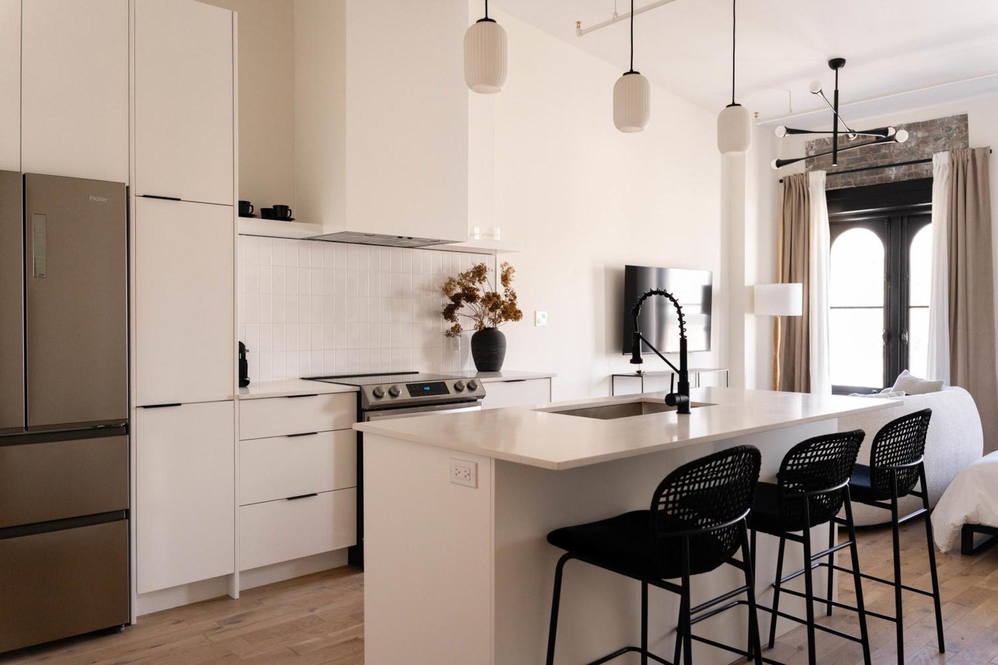 Maison Place Jacques-Cartier By Luxury In Transit Apartment มอนทรีอัล ภายนอก รูปภาพ